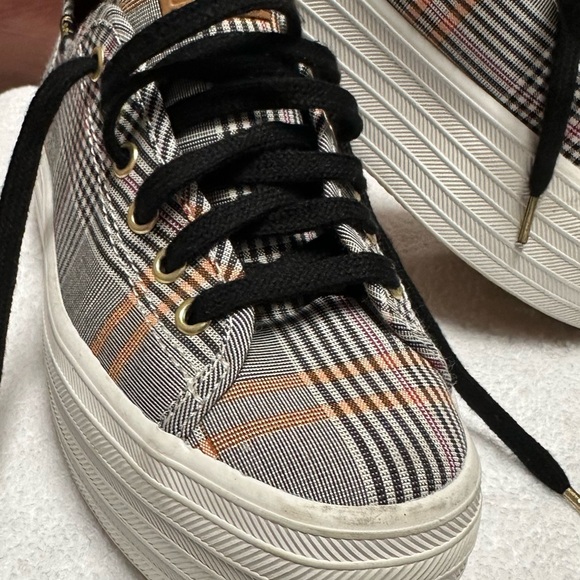 Keds Triple Up Plaid Platform Sneaker - Picture 2 of 10